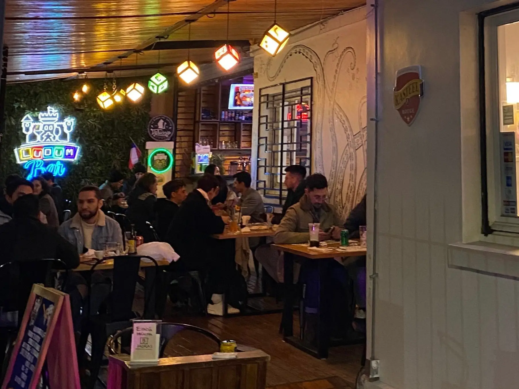 Ludum Bar celebra su tercer aniversario con juegos, comunidad y nuevos desafíos